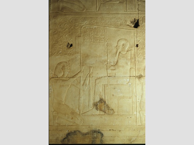 PM 114b-4 Abydos S1 2004 12 23 40389